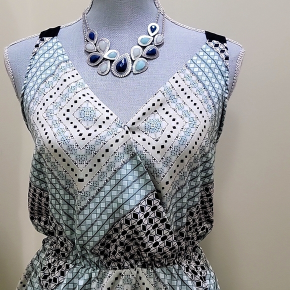 NWT DYNAMITE SLEEVELESS DRESS SIZE XS SMALL - Picture 7 of 12